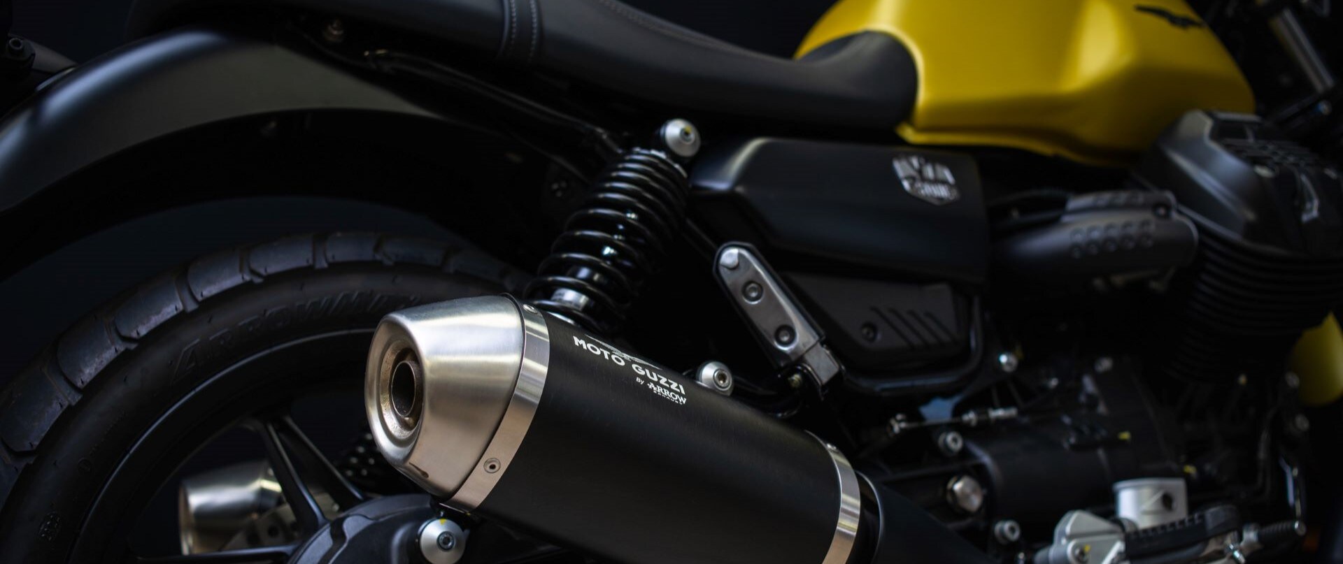 Moto Guzzi V7 Stone E5 用 ARROW マフラーセールスキャンペーン 